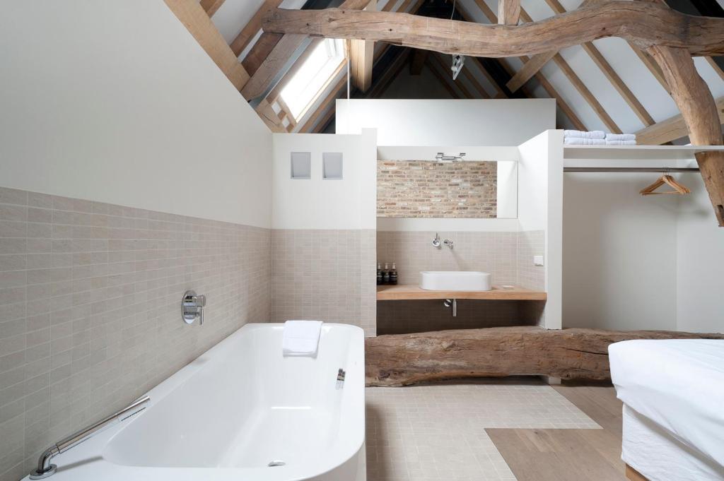 Cour 8 Lofts Guest House Maastricht Ruang foto