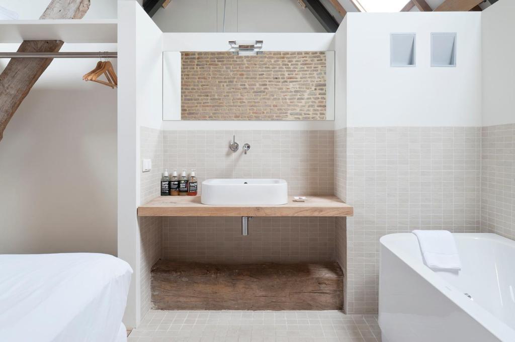 Cour 8 Lofts Guest House Maastricht Ruang foto