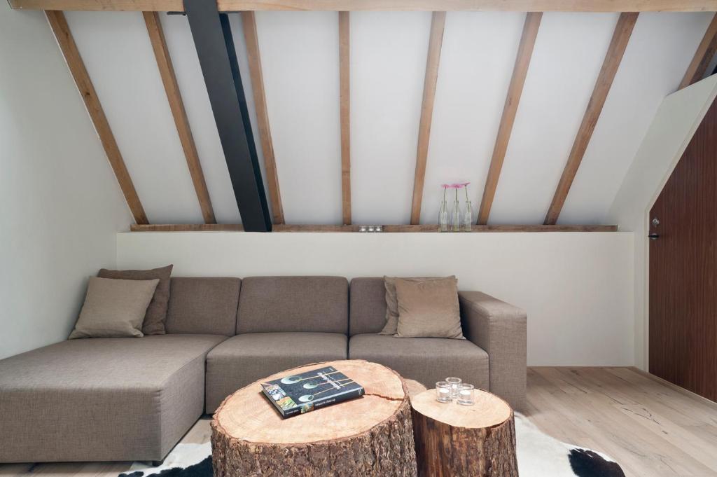 Cour 8 Lofts Guest House Maastricht Ruang foto