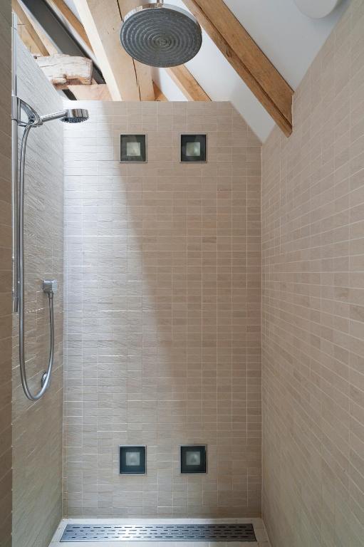 Cour 8 Lofts Guest House Maastricht Ruang foto