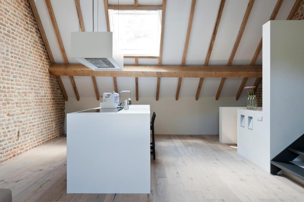 Cour 8 Lofts Guest House Maastricht Ruang foto
